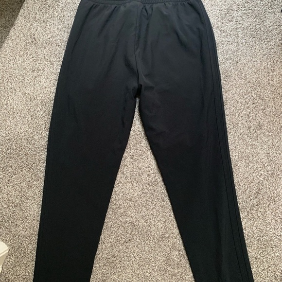 Adidas sweat pants (L) - Picture 4 of 4